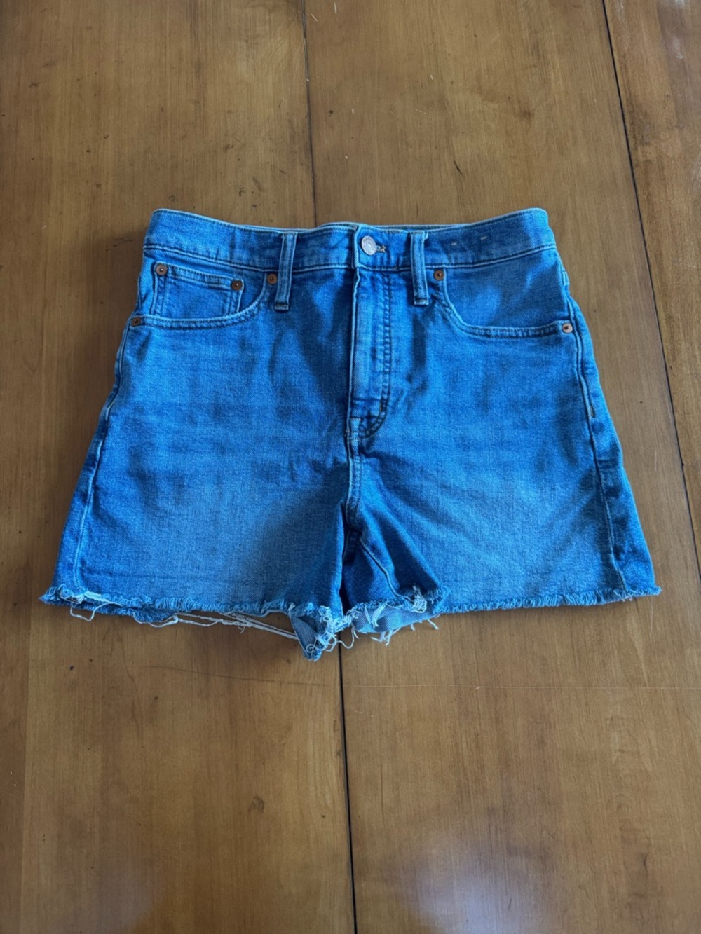MADEWELL High Rise denim shorts Size 28